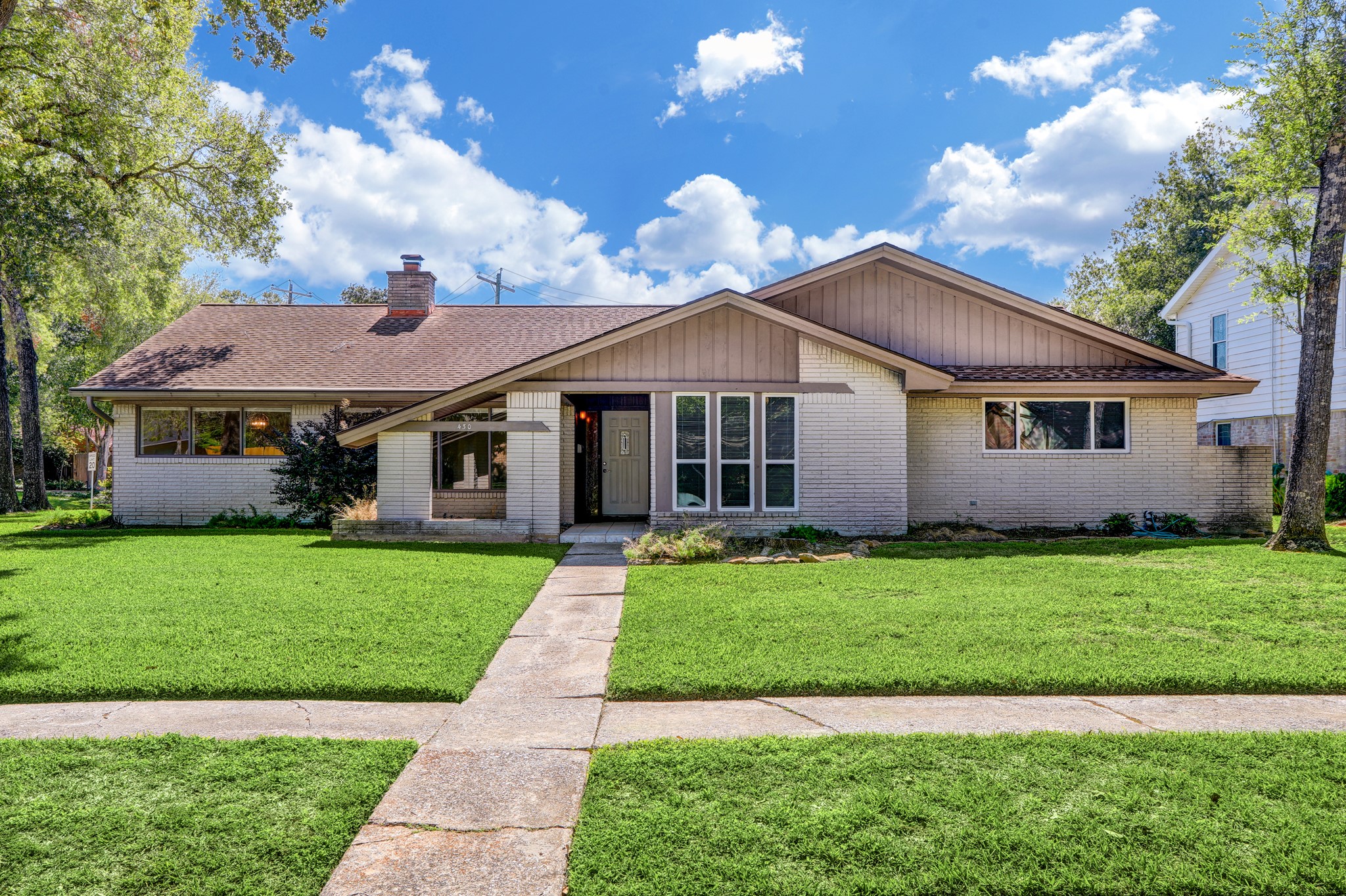 430 Pebblebrook Drive El Lago TX 77586