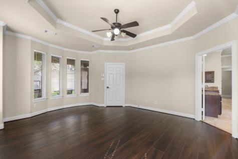 95 W Hullwood Circle The Woodlands TX 77389