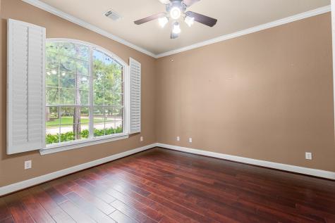 95 W Hullwood Circle The Woodlands TX 77389