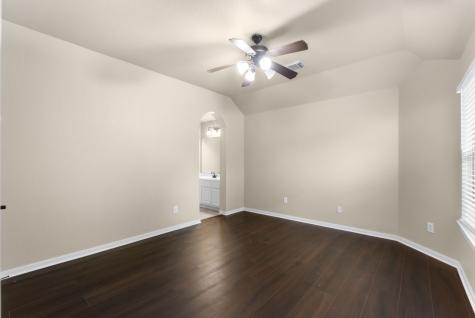 95 W Hullwood Circle The Woodlands TX 77389