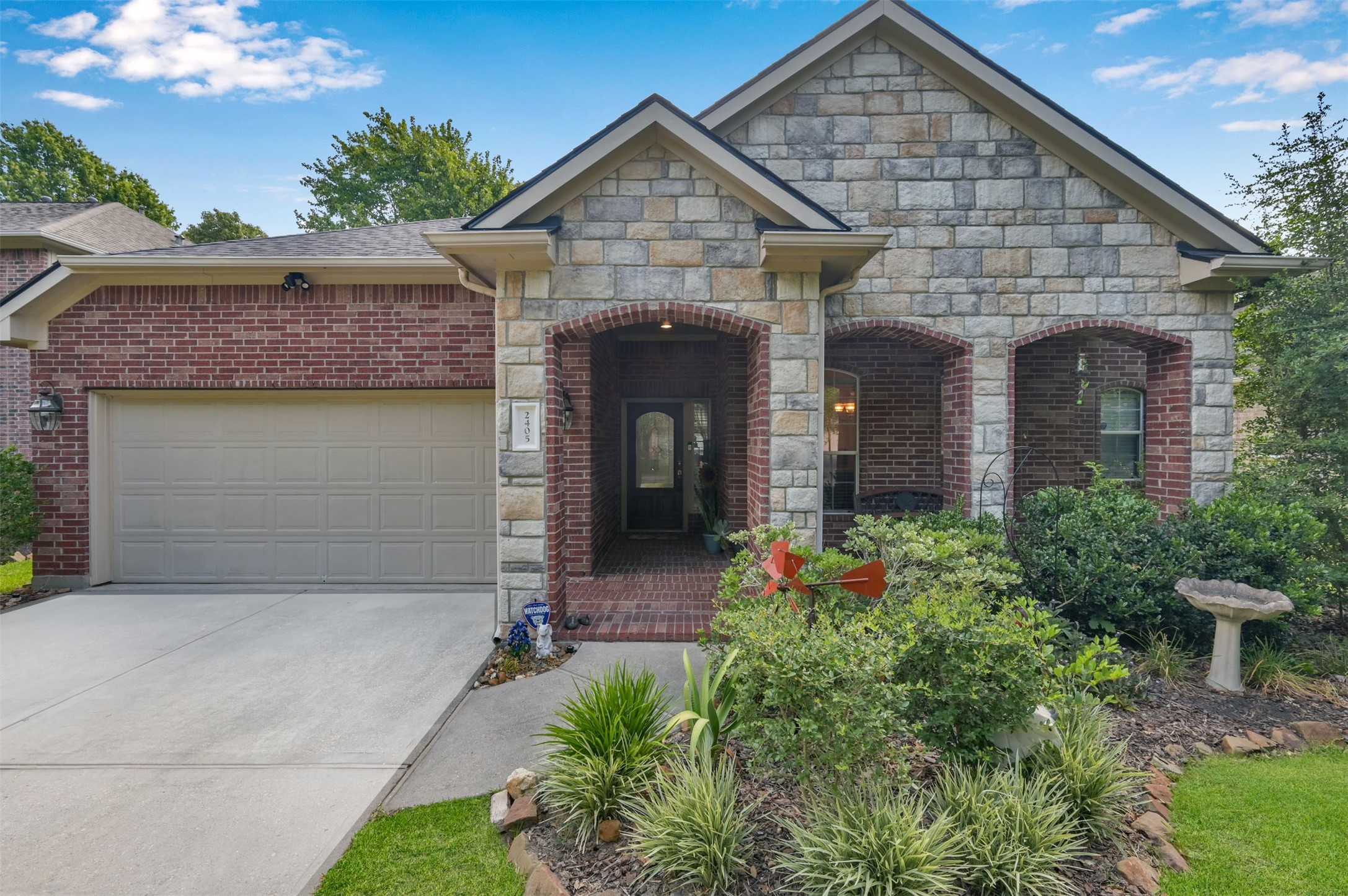 2405 Springwood Glen Lane Conroe TX 77304