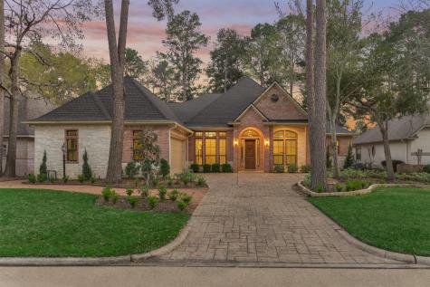 84 W Pines Drive Montgomery TX 77356