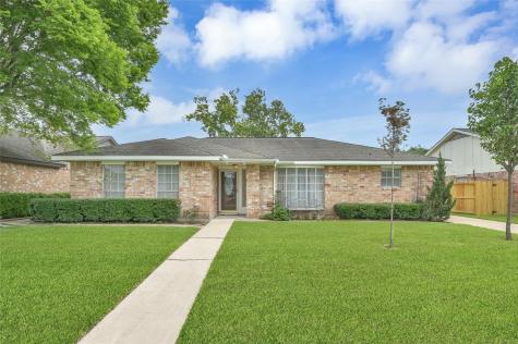 10430 Huntington Wood Drive Houston TX 77099