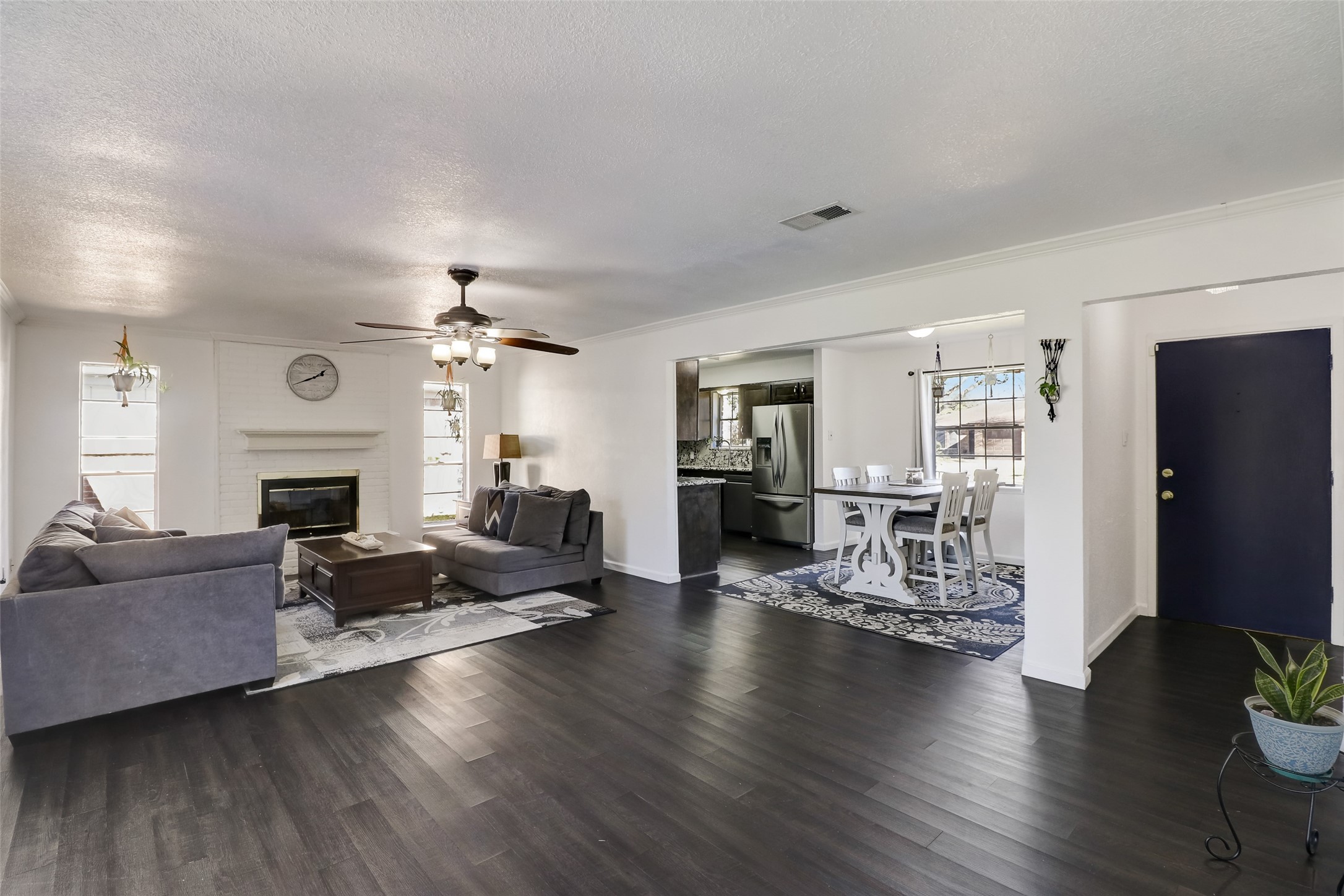 1409 Parkwest Street Texas City TX 77591