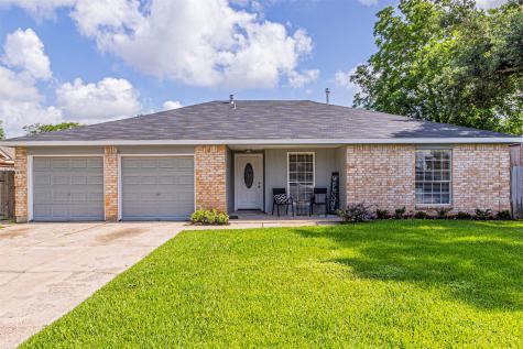 2004 Victoria Court League City TX 77573