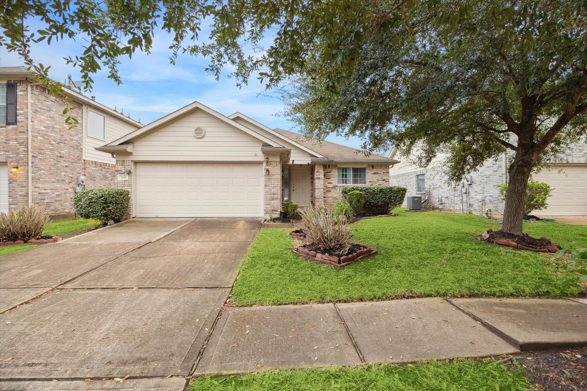 1926 Creegan Park Court Houston TX 77047