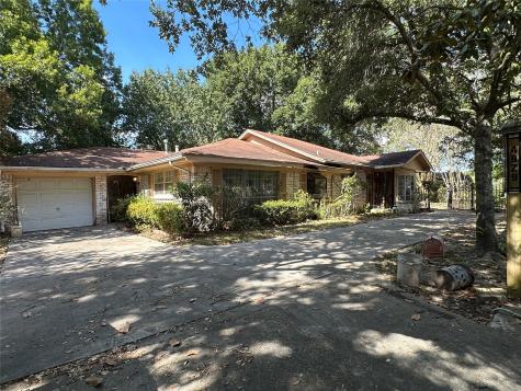 4929 Rue Street Houston TX 77033