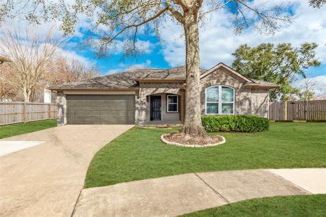 1835 Oak Ridge Drive Kemah TX 77565