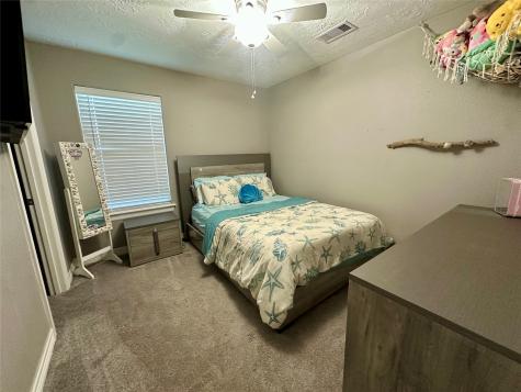 405 N Amherst Drive West Columbia TX 77486