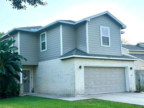 405 N Amherst Drive West Columbia TX 77486