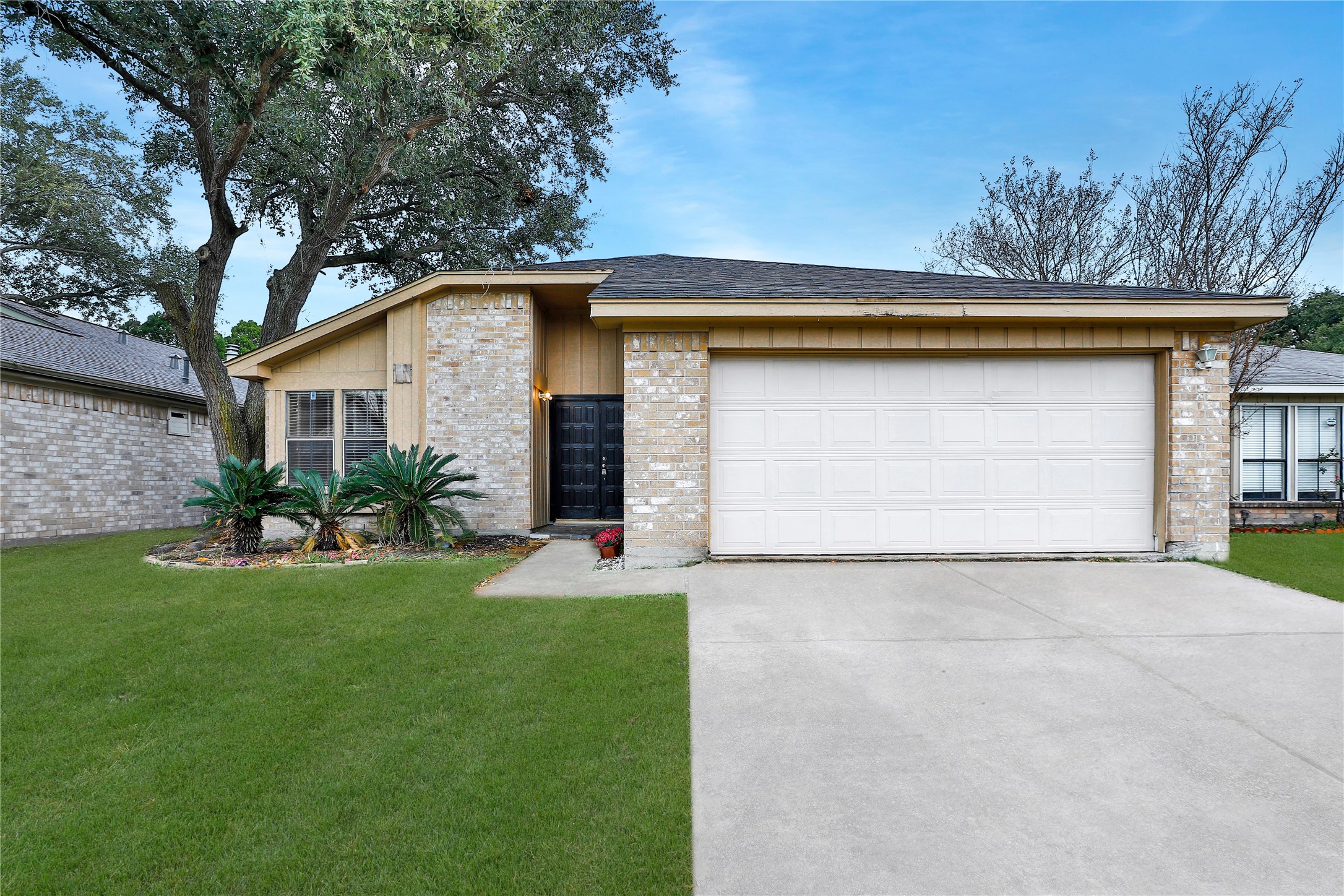 16022 Vista Del Mar Drive Houston TX 77083