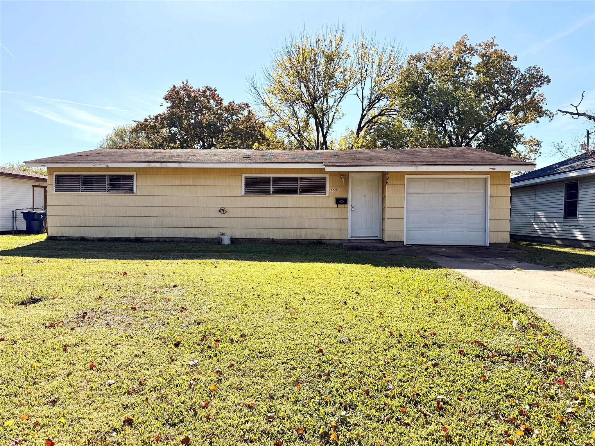 1521 15th Avenue N Texas City TX 77590