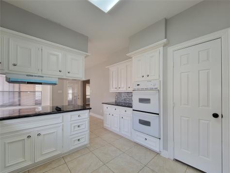 11614 Taos Lane Houston TX 77070