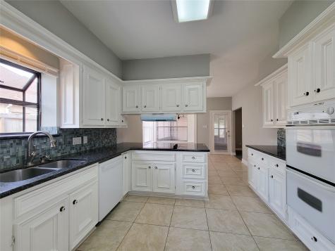 11614 Taos Lane Houston TX 77070