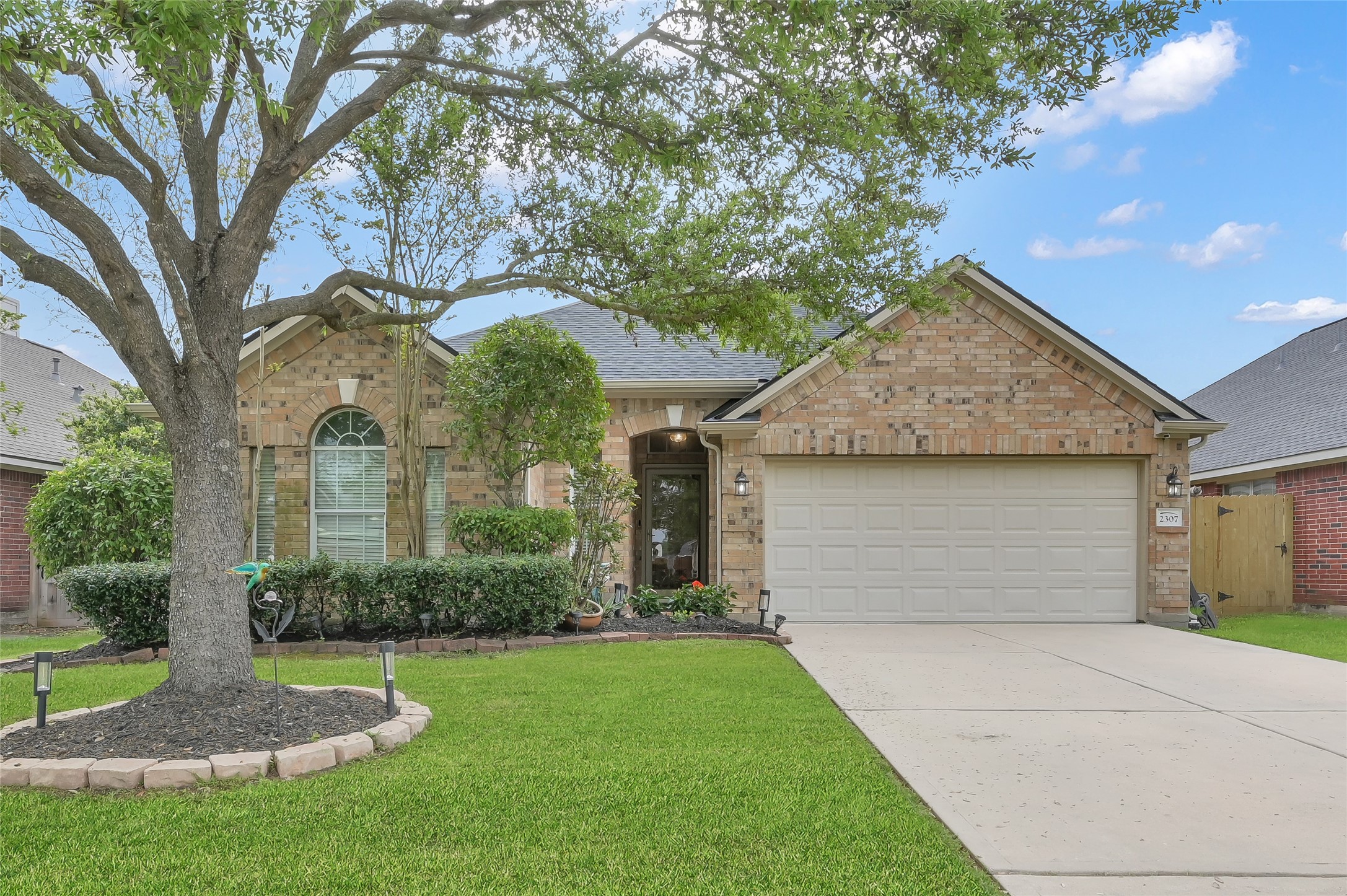 2307 Mintglade Lane Houston TX 77014
