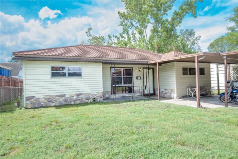 6709 Acorn Street Houston TX 77092