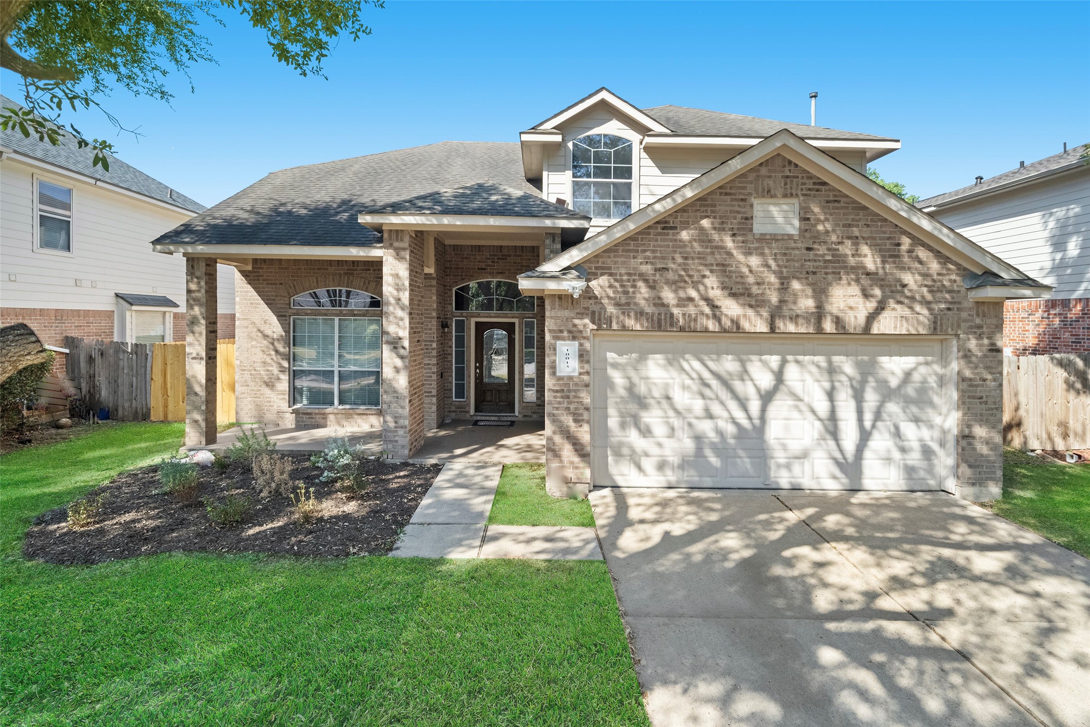 10013 Hidden Falls Drive Pearland TX 77584