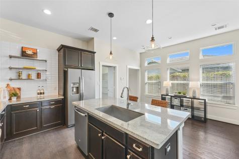 824 W 20th Street Houston TX 77008
