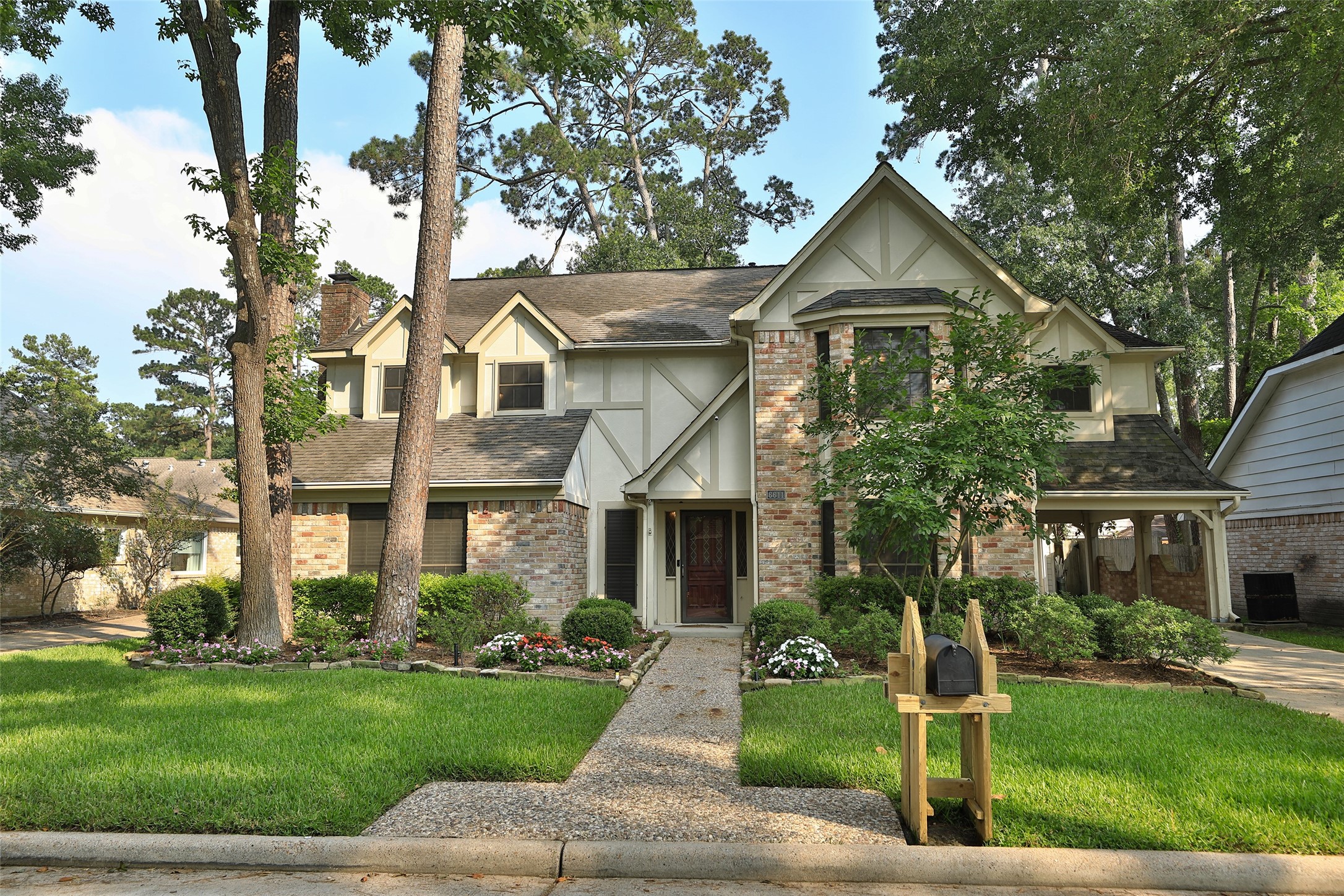 6611 Seinfeld Court Houston TX 77069
