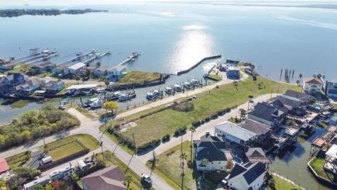 1228 Aqua Way San Leon TX 77539