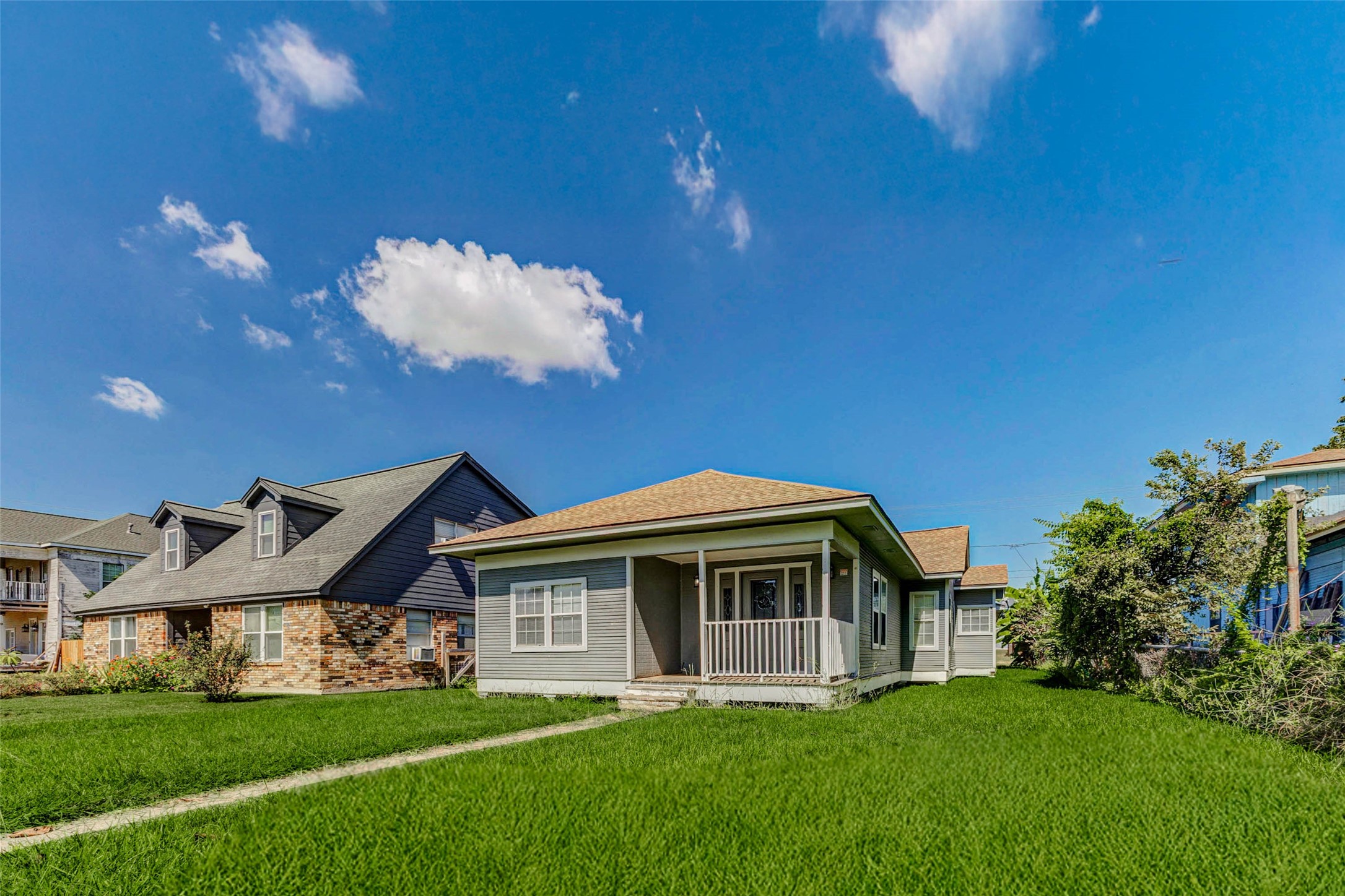 418 W 1st Street Freeport TX 77541