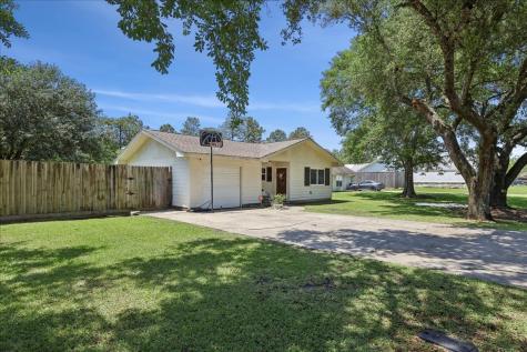 233 Spooner Orange TX 77630