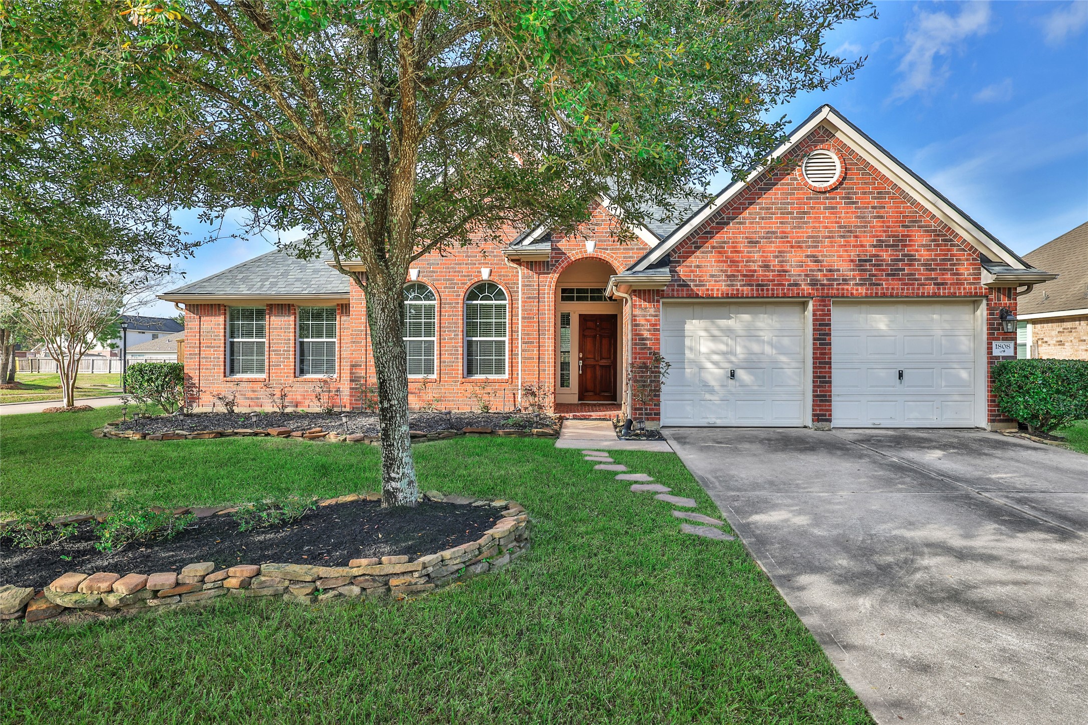 1808 Brinton Spring Lane Pearland TX 77581