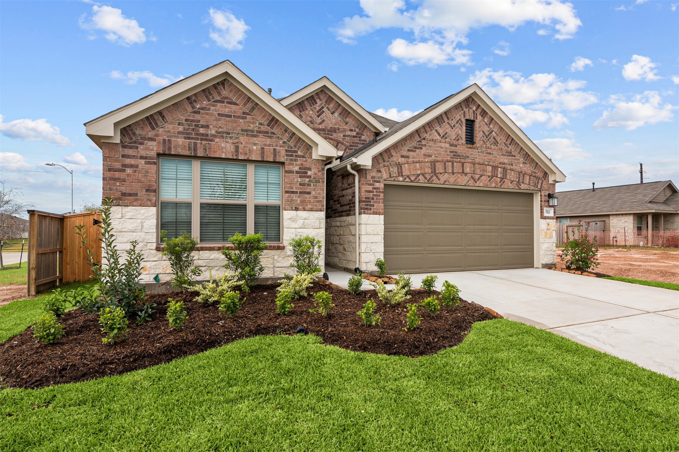 712 Larkspur Shadow Drive Magnolia TX 77354