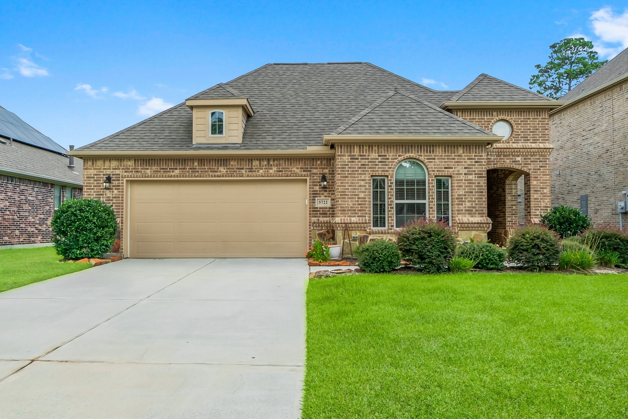 5722 Lakeside Villas Court Conroe TX 77304