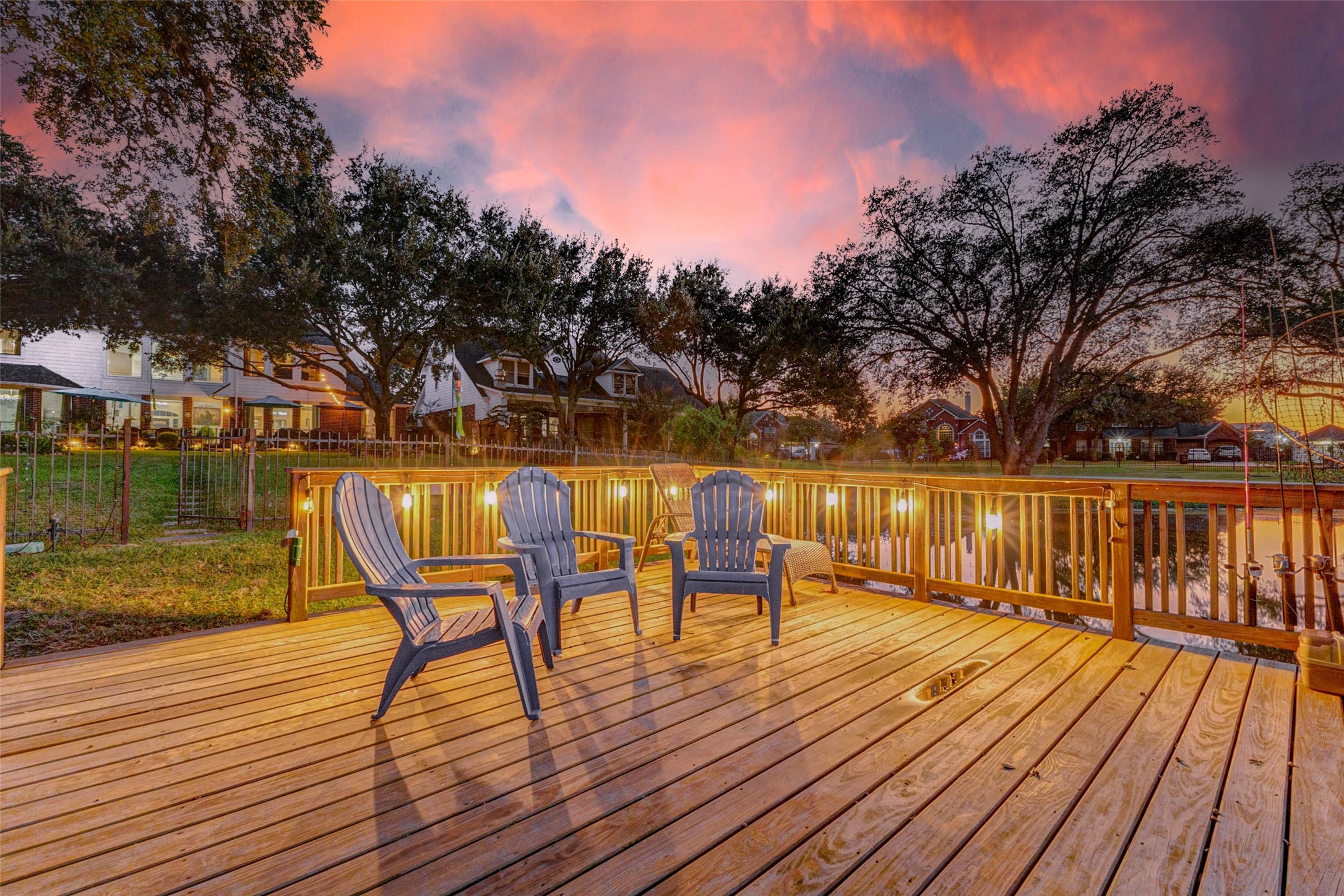 26 Crest Gate Houston TX 77082