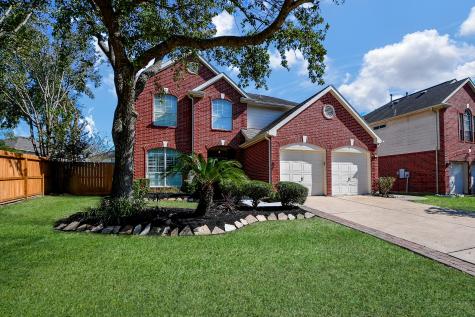 17311 Grey Mist Drive Friendswood TX 77546