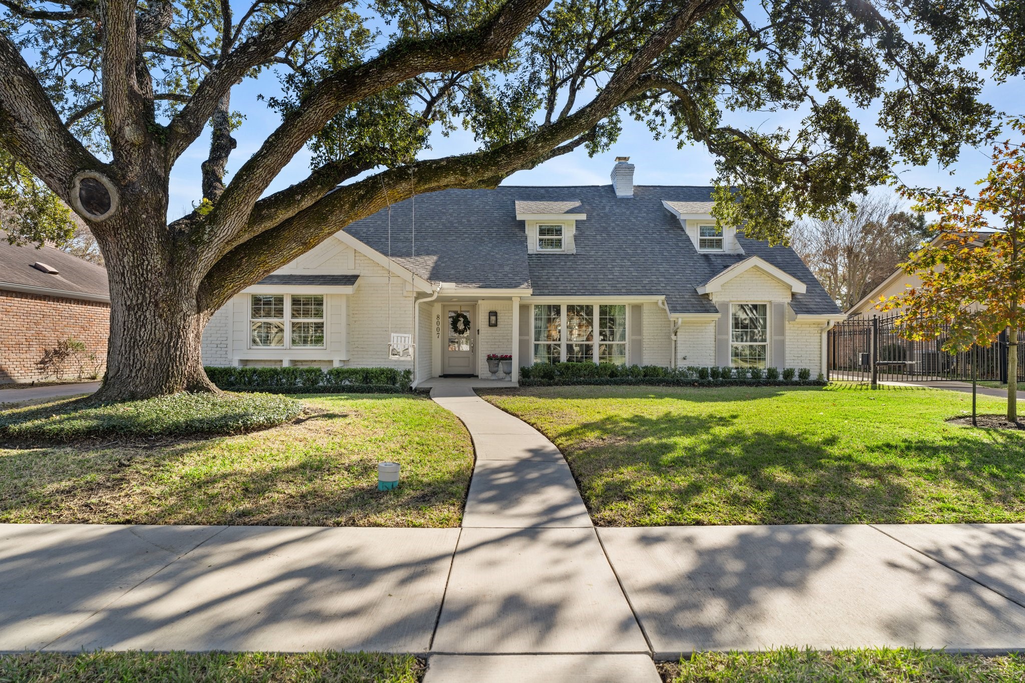 8007 Meadowglen Lane Houston TX 77063