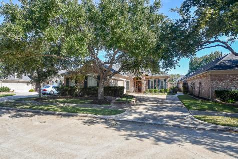 1527 Adams Walk Court Houston TX 77077