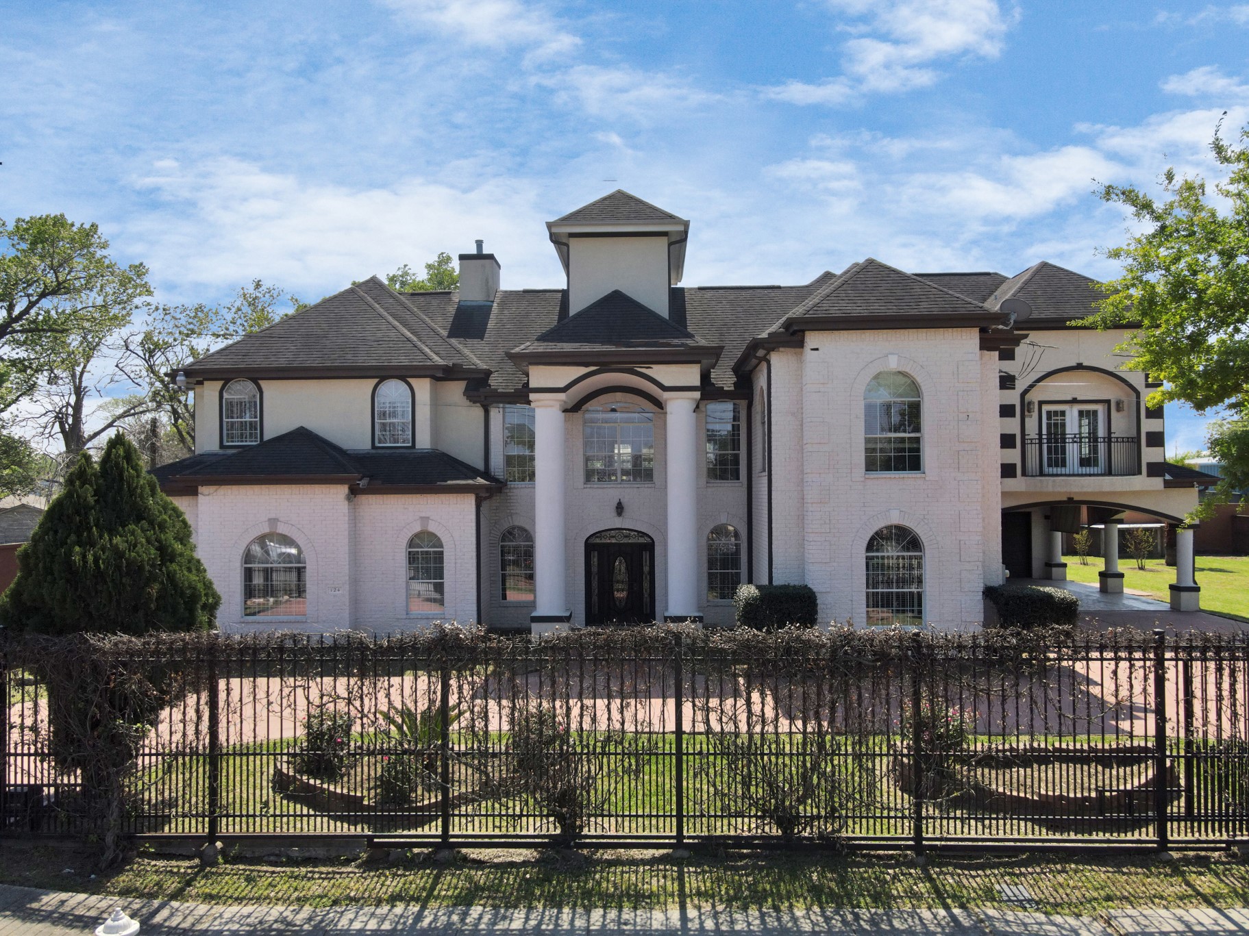 124 Palmyra Street Houston TX 77022