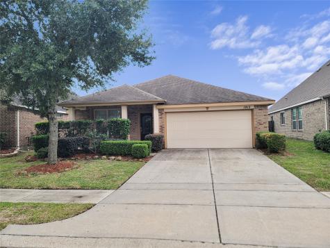 1915 Bossingham Lane Houston TX 77049