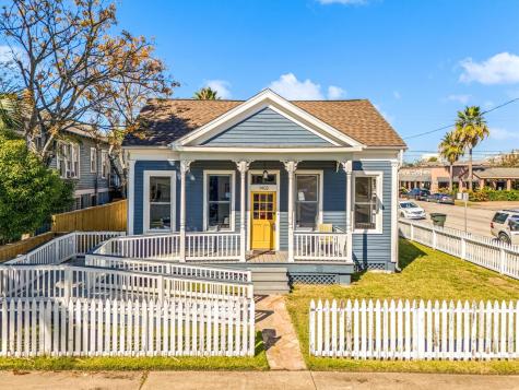 1402 Church Street Galveston TX 77550