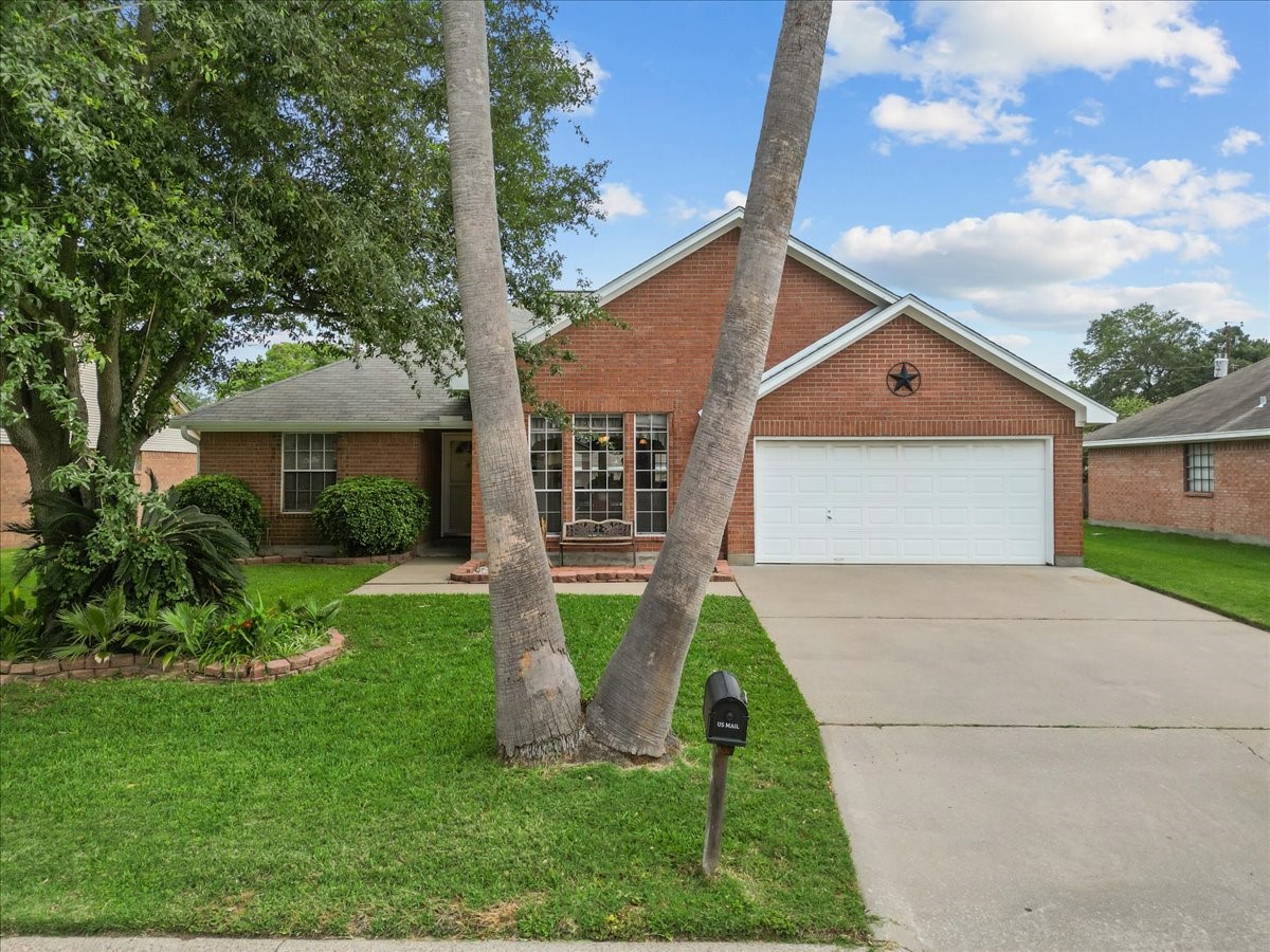 2824 20th Avenue N Texas City TX 77590