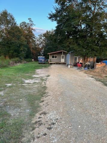 155 Road 5203 Cleveland TX 77327