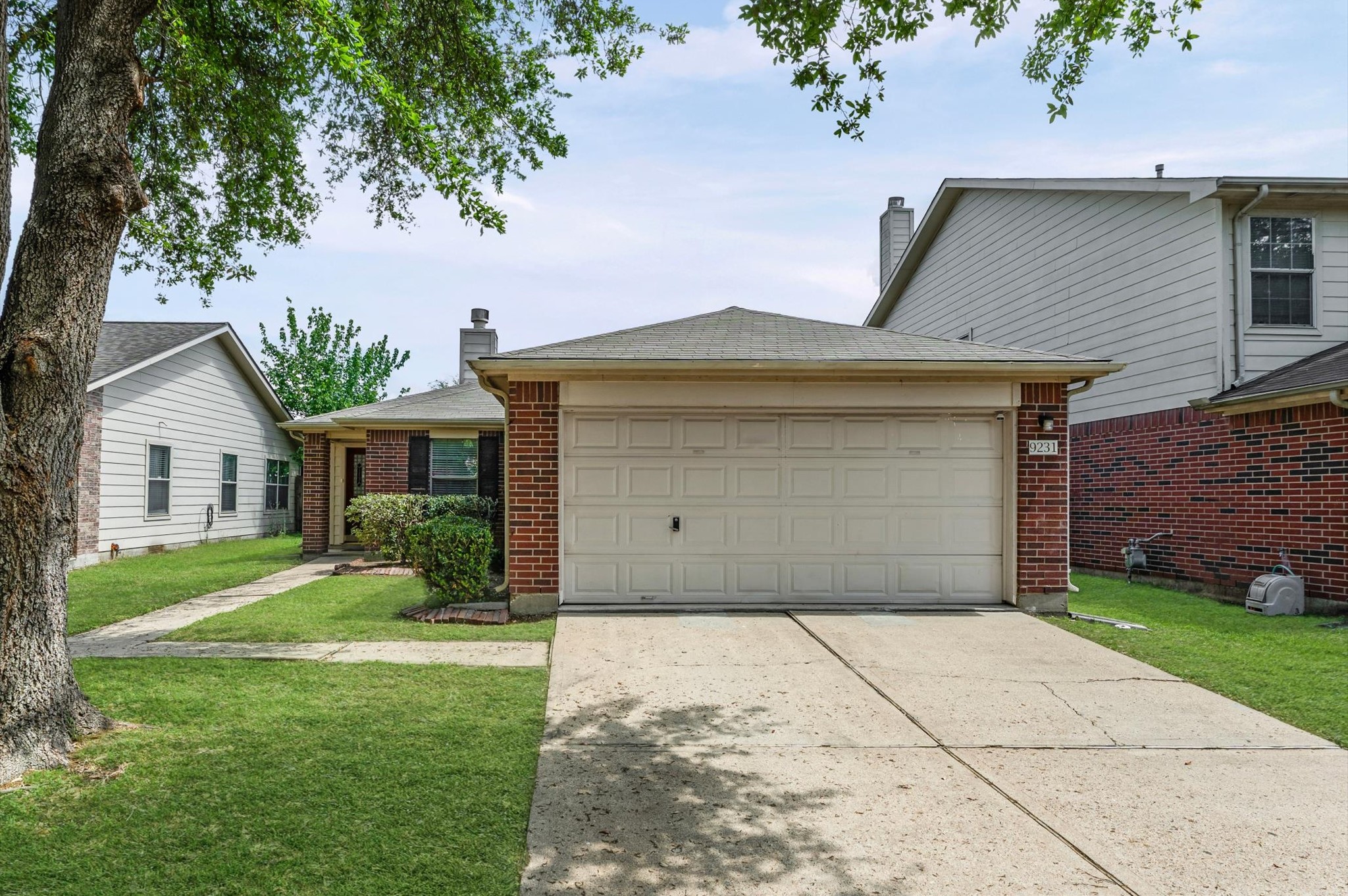 9231 Grove Haven Drive Houston TX 77083