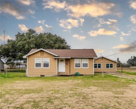 118 Cedar Vale Road Bay City TX 77414