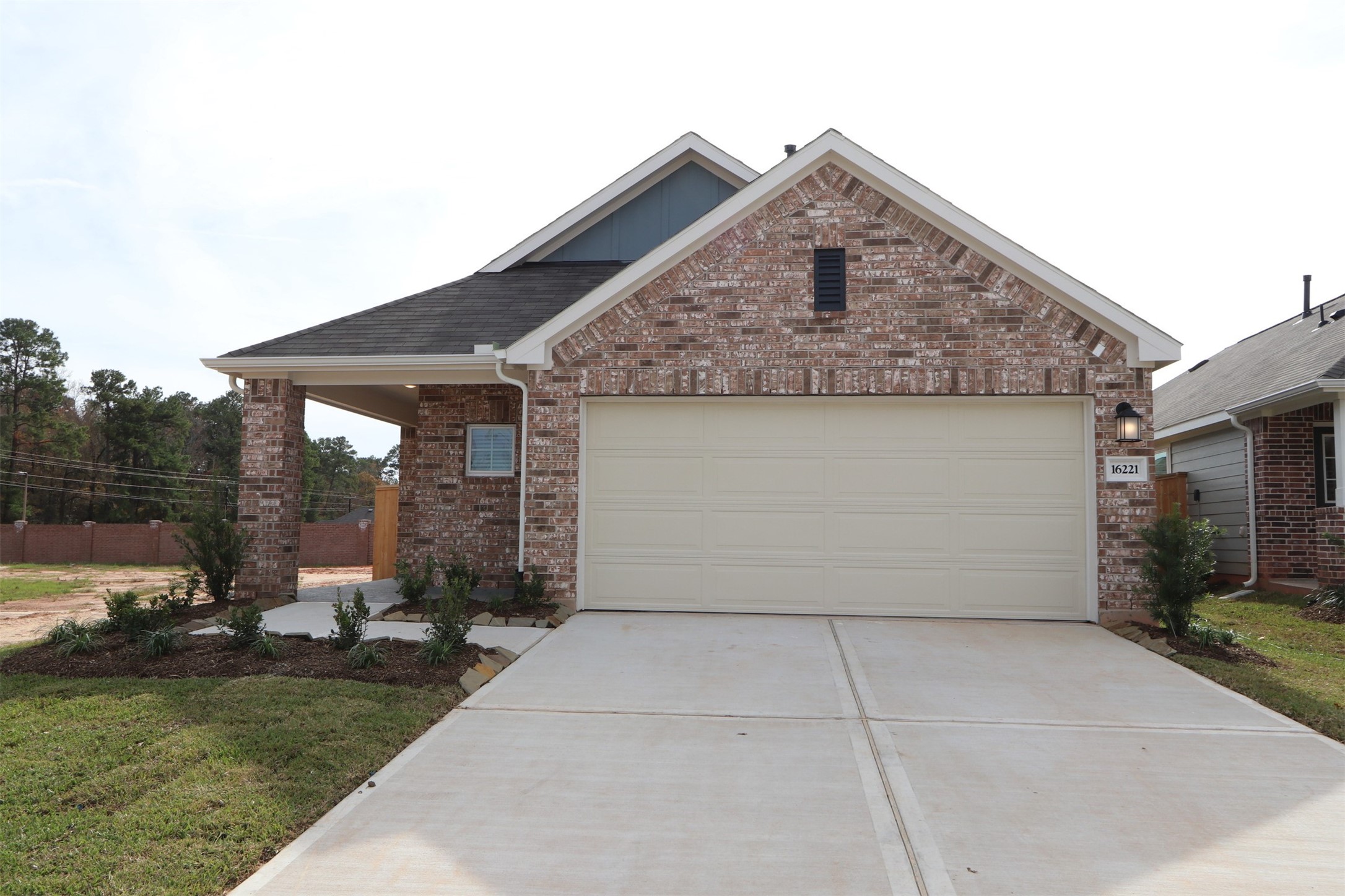 16221 Mcdonald County Court Montgomery TX 77316