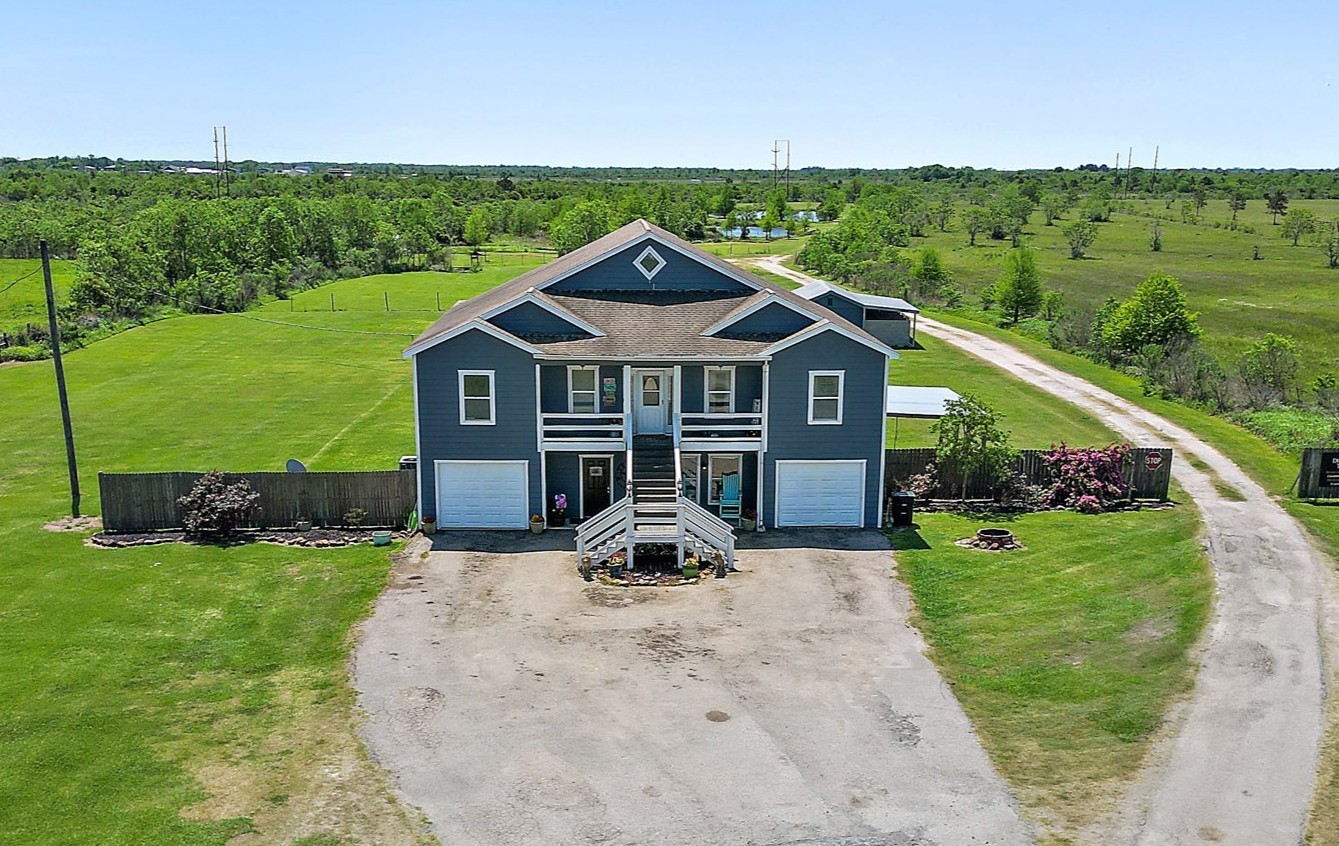 13659 Todd Road Winnie TX 77665
