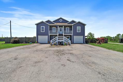 13659 Todd Road Winnie TX 77665