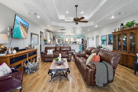 13659 Todd Road Winnie TX 77665