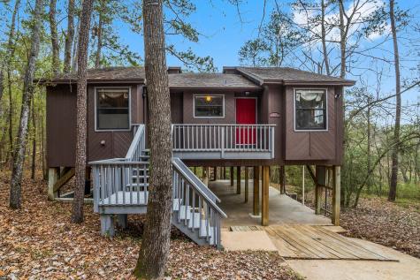530 Green Tree Drive Coldspring TX 77331