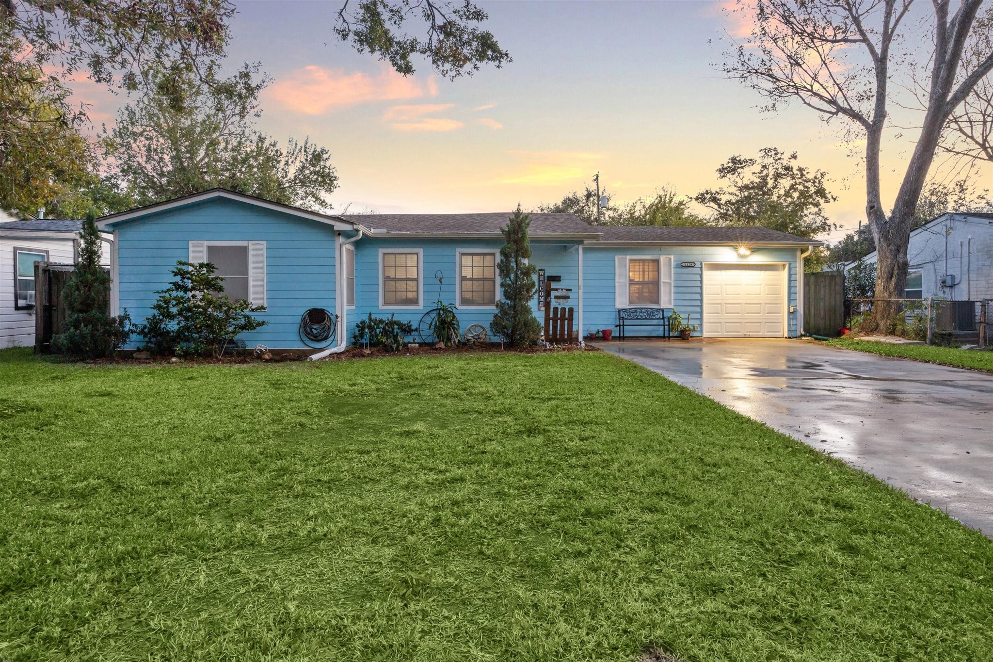 1129 18th Avenue N Texas City TX 77590