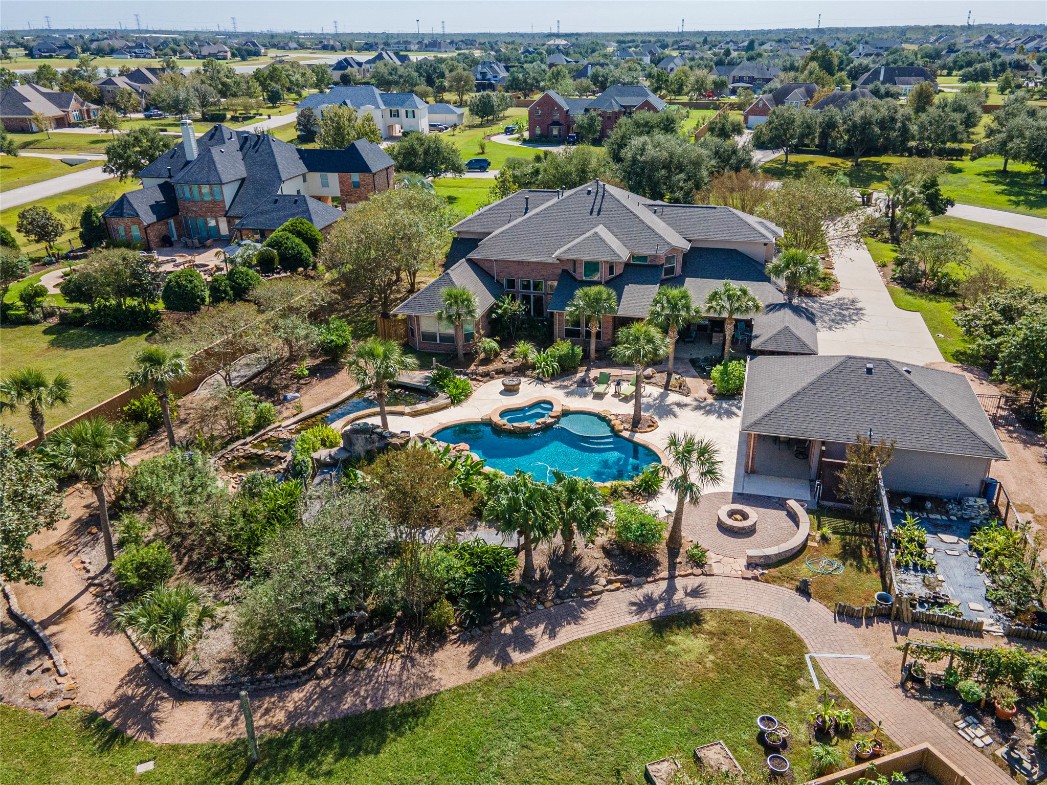 3910 Rockpoint Circle League City TX 77573
