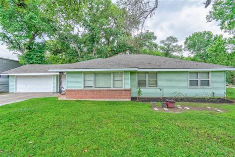 504 Delz Street Houston TX 77018