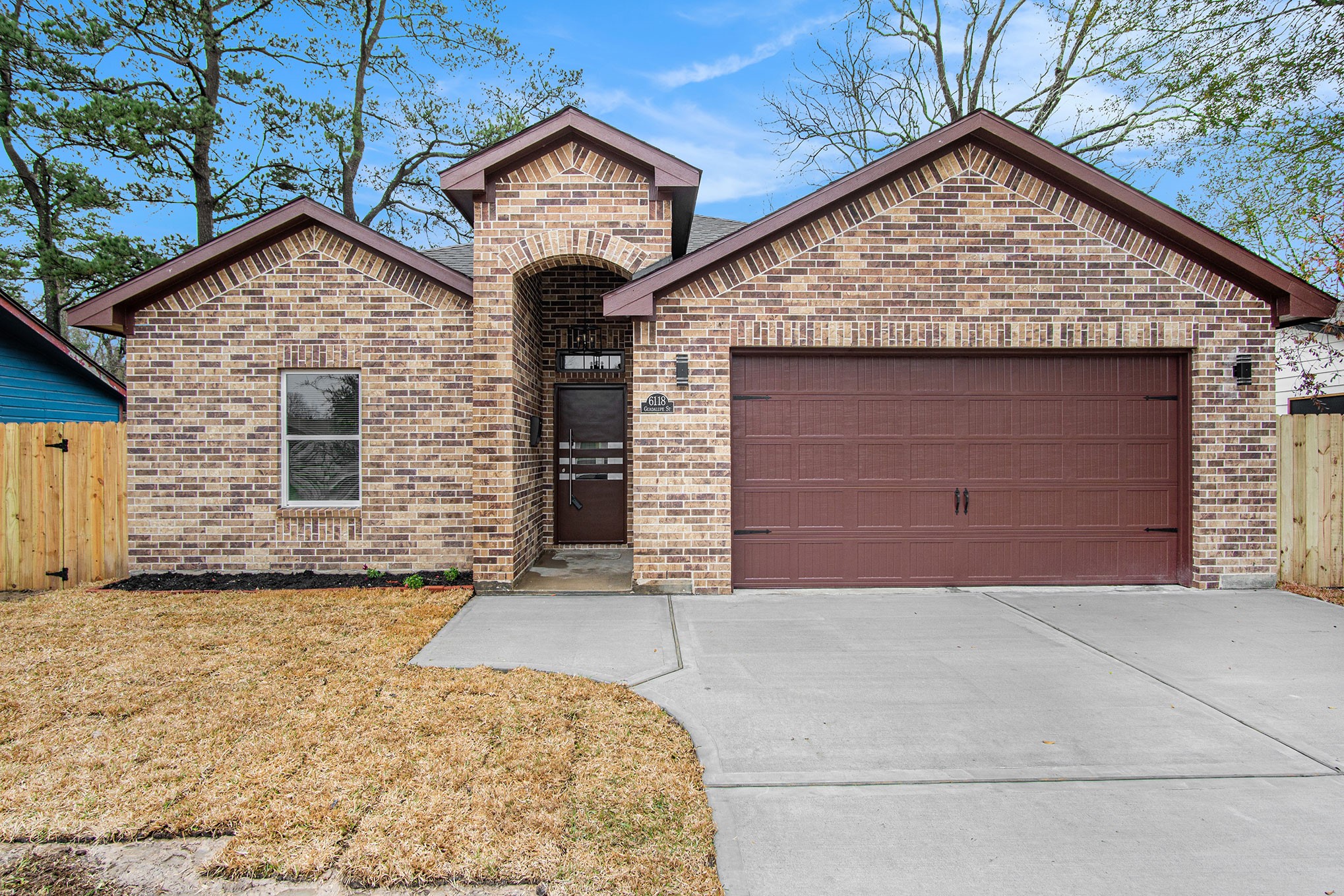 6118 Guadalupe Street Houston TX 77016