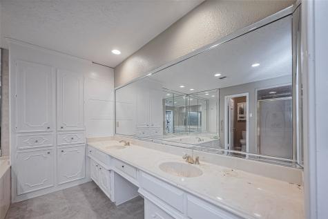 4015 Black Locust Drive Houston TX 77088